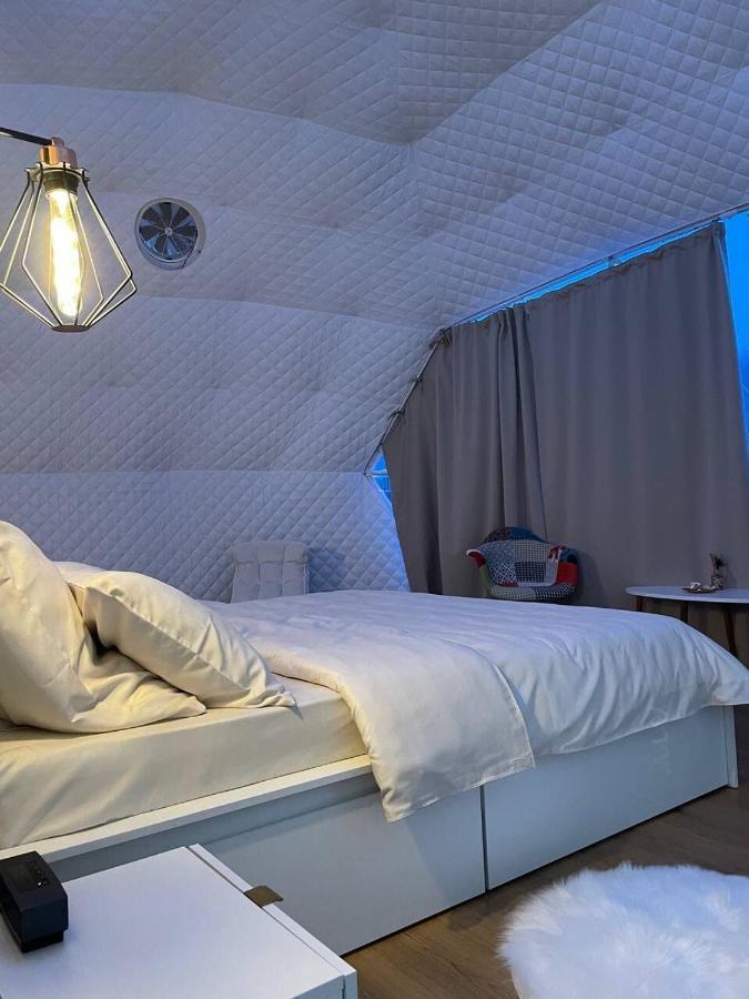 Luxury tent Wildglampingarieseni 3*